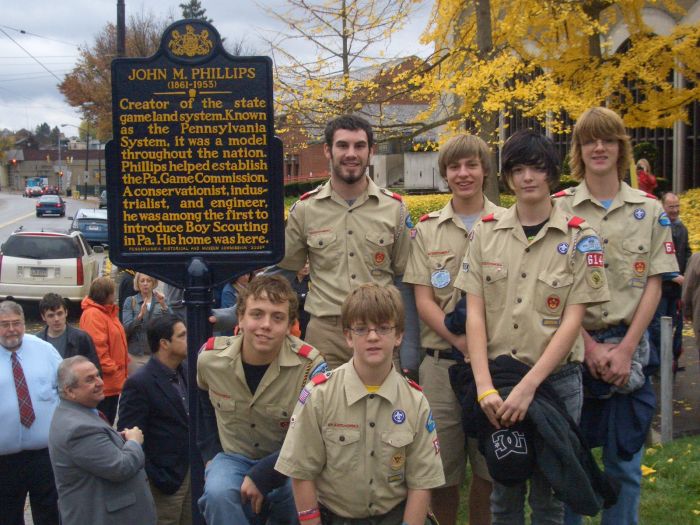 Boy scouts at marker.jpg