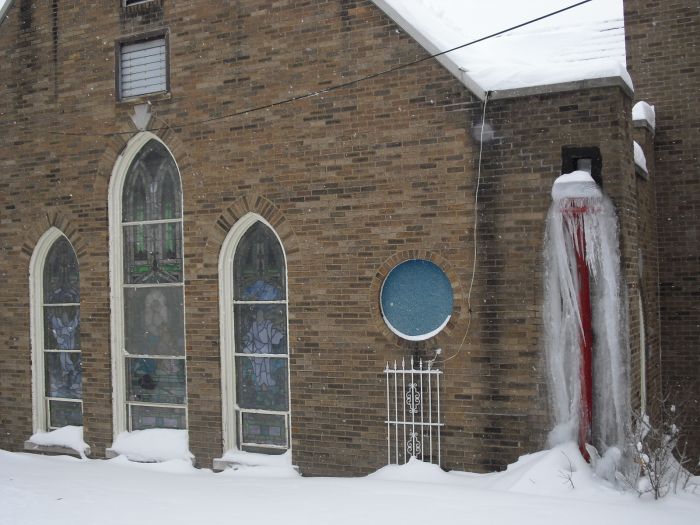 Backyard view of Lutheran Church 1630 Brownsville Road.jpg