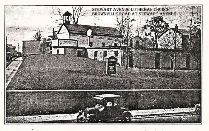 Stewart Ave church.jpg