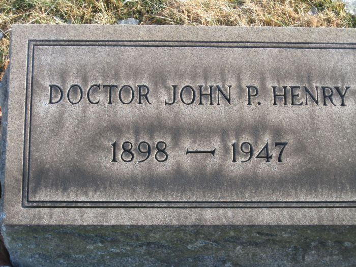 Headstone Dr. John P. Henry.jpg