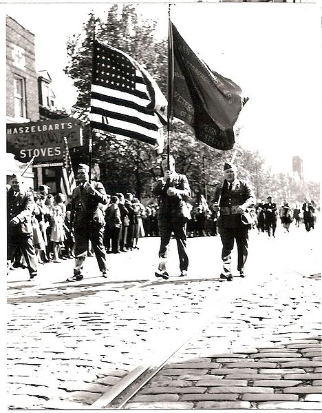 File:Parade photo 3.jpg