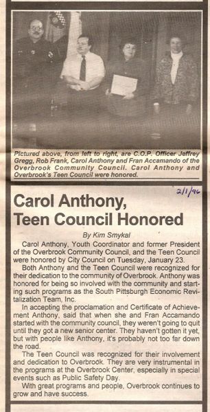 File:Carol Anthony honored.jpg