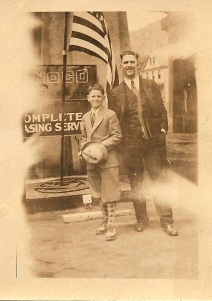 File:Page's young man and father.jpg