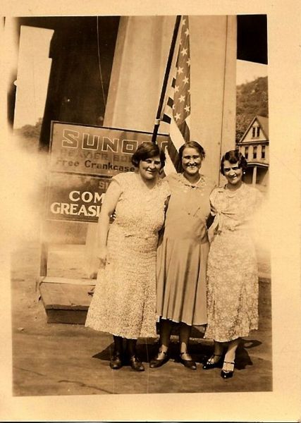 File:Page's family.jpg