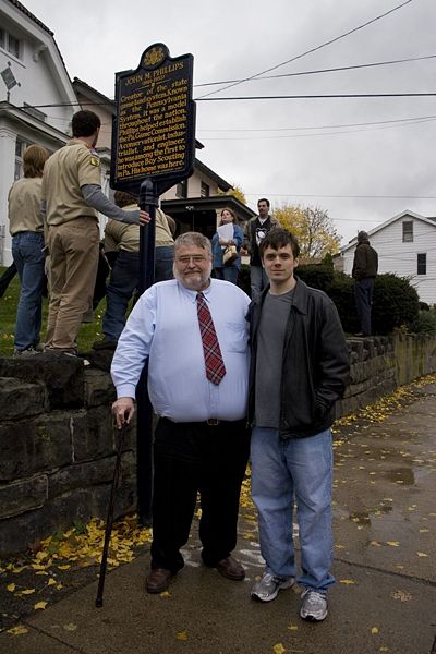 File:Bill phillips and son.jpg